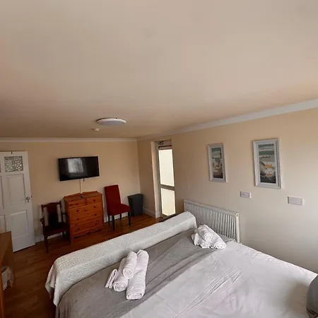 Ard Cashel, Barrack Brae *