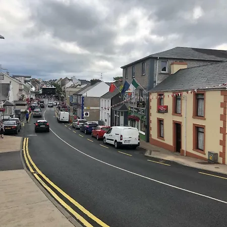 Ard Cashel, Barrack Brae