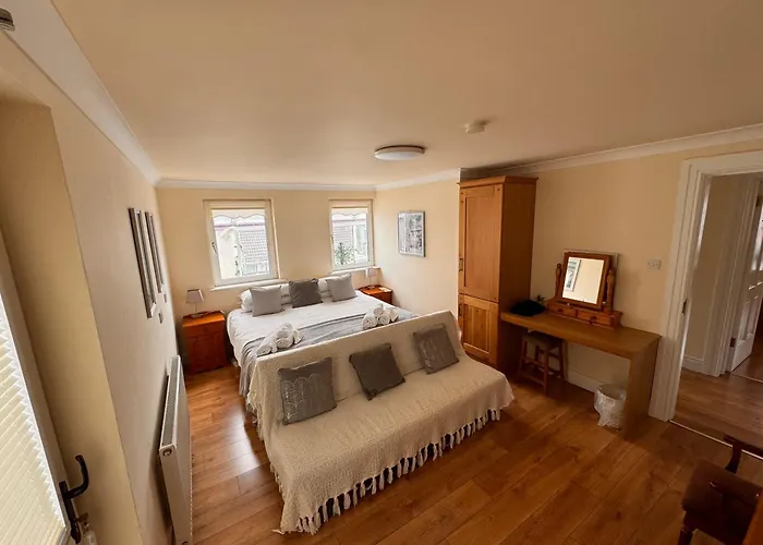 Ard Cashel, Barrack Brae Apartament