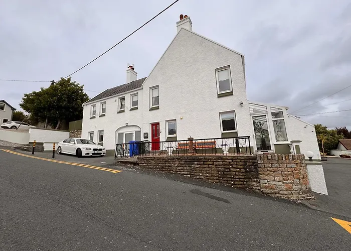 Ard Cashel, Barrack Brae