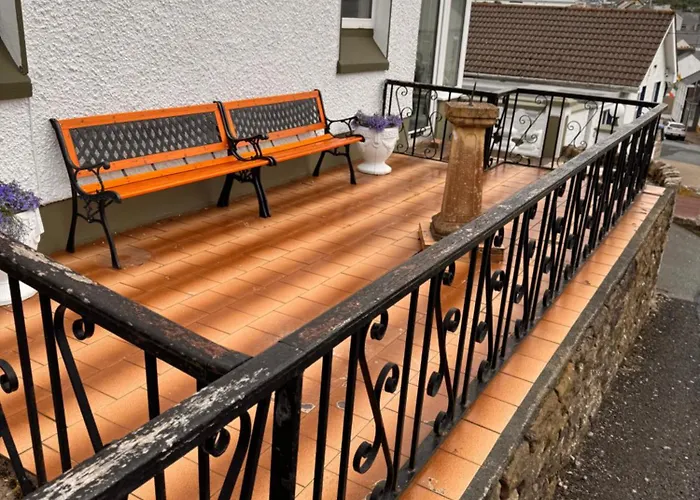 Ard Cashel, Barrack Brae Apartament